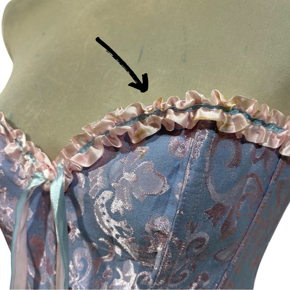 Strapless Lavender Pink Brocade Corset Top - Picture 4 of 9